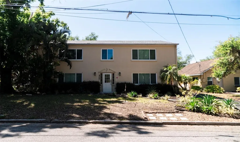 400 20th Street E Bradenton FL 34208