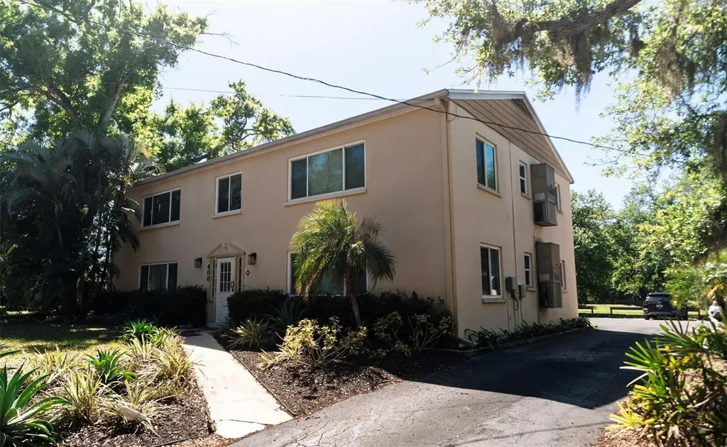400 20th Street E Bradenton FL 34208