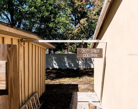 400 20th Street E Bradenton FL 34208