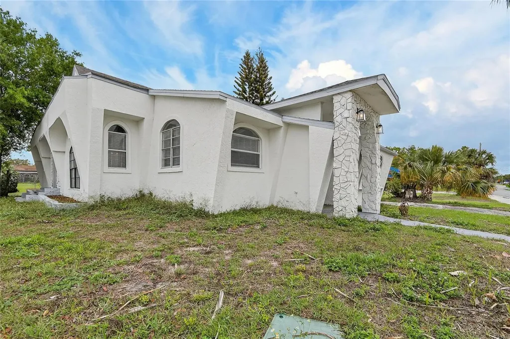 800 N Church Avenue Mulberry FL 33860