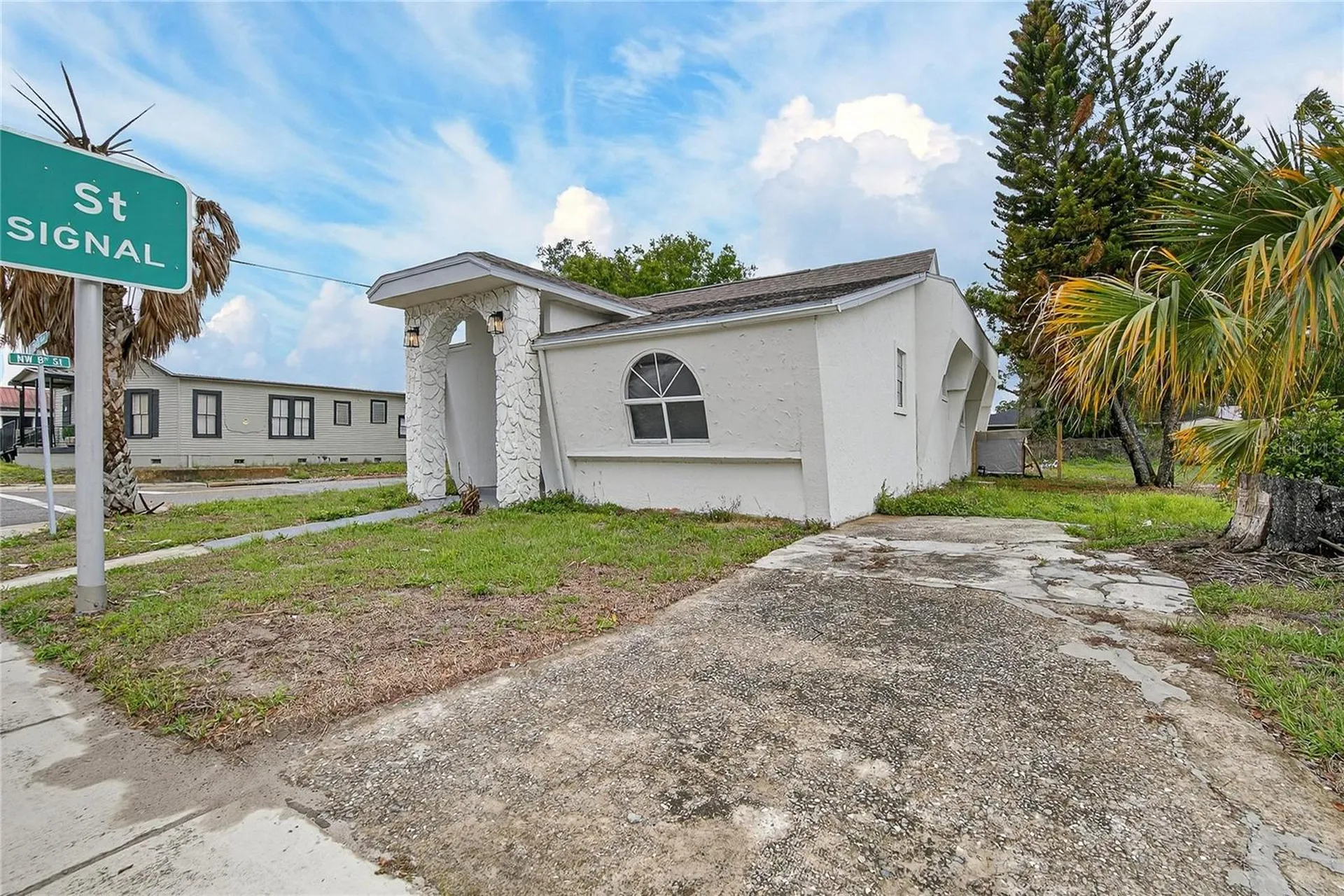 800 N Church Avenue Mulberry FL 33860