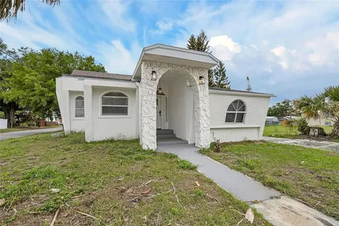 800 N Church Avenue Mulberry FL 33860