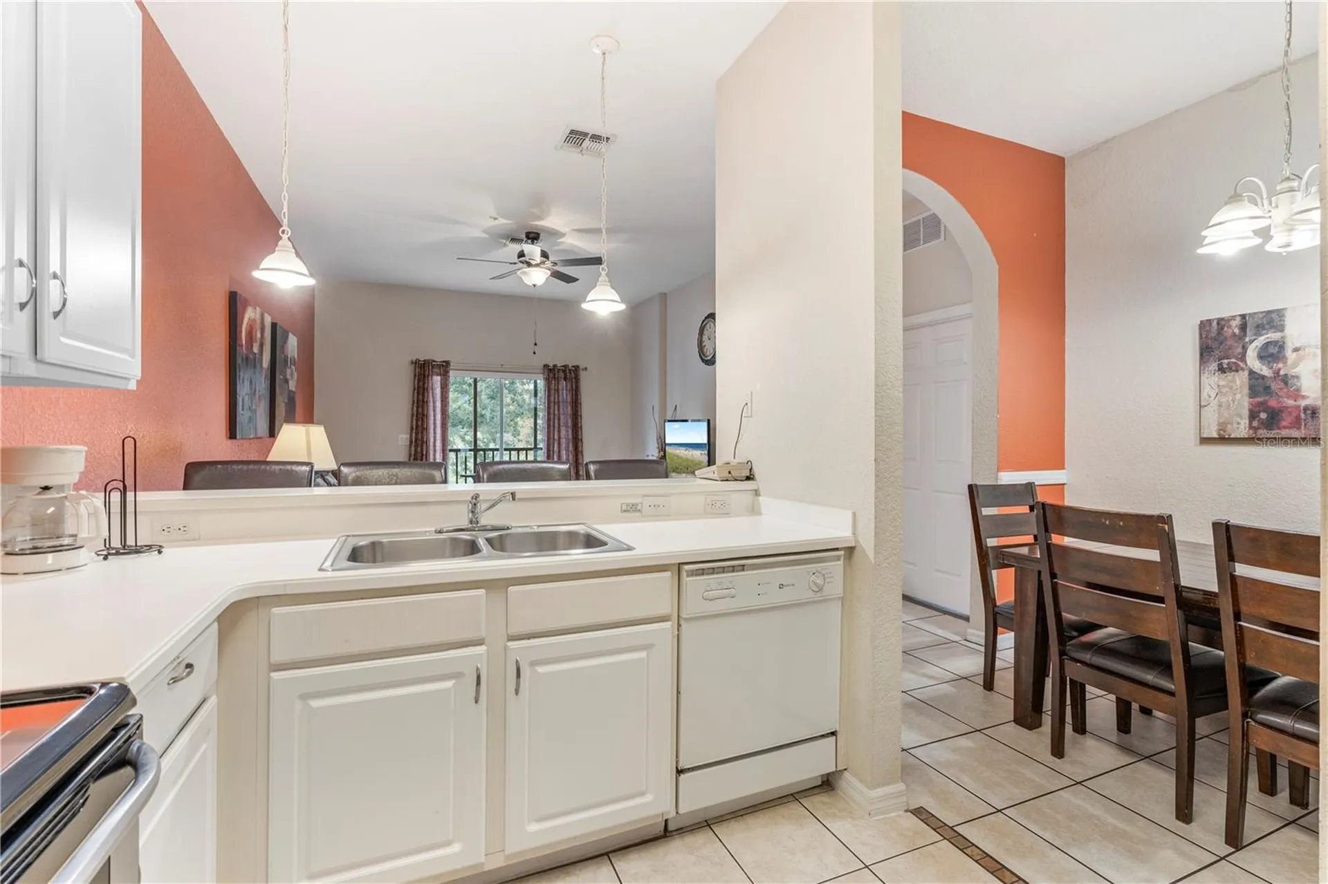911 New Providence Davenport FL 33897