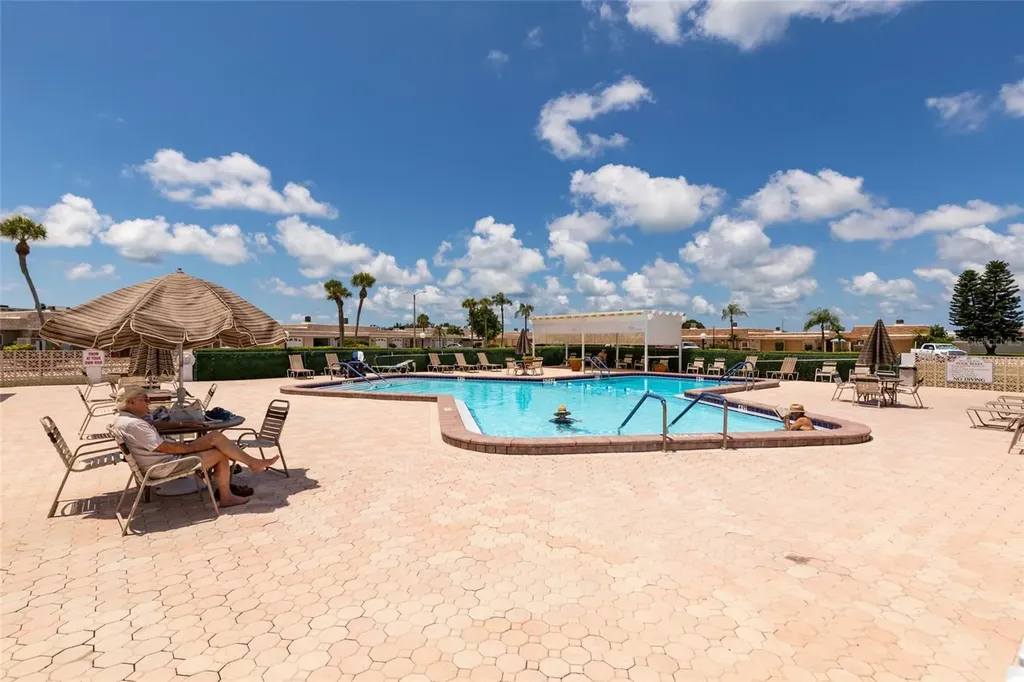 1 Boca Ciega Point Boulevard St Petersburg FL 33708