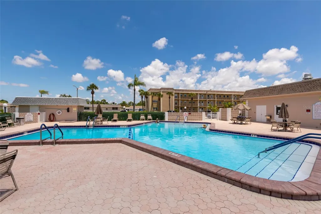 1 Boca Ciega Point Boulevard St Petersburg FL 33708