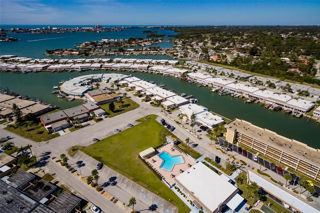 1 Boca Ciega Point Boulevard St Petersburg FL 33708