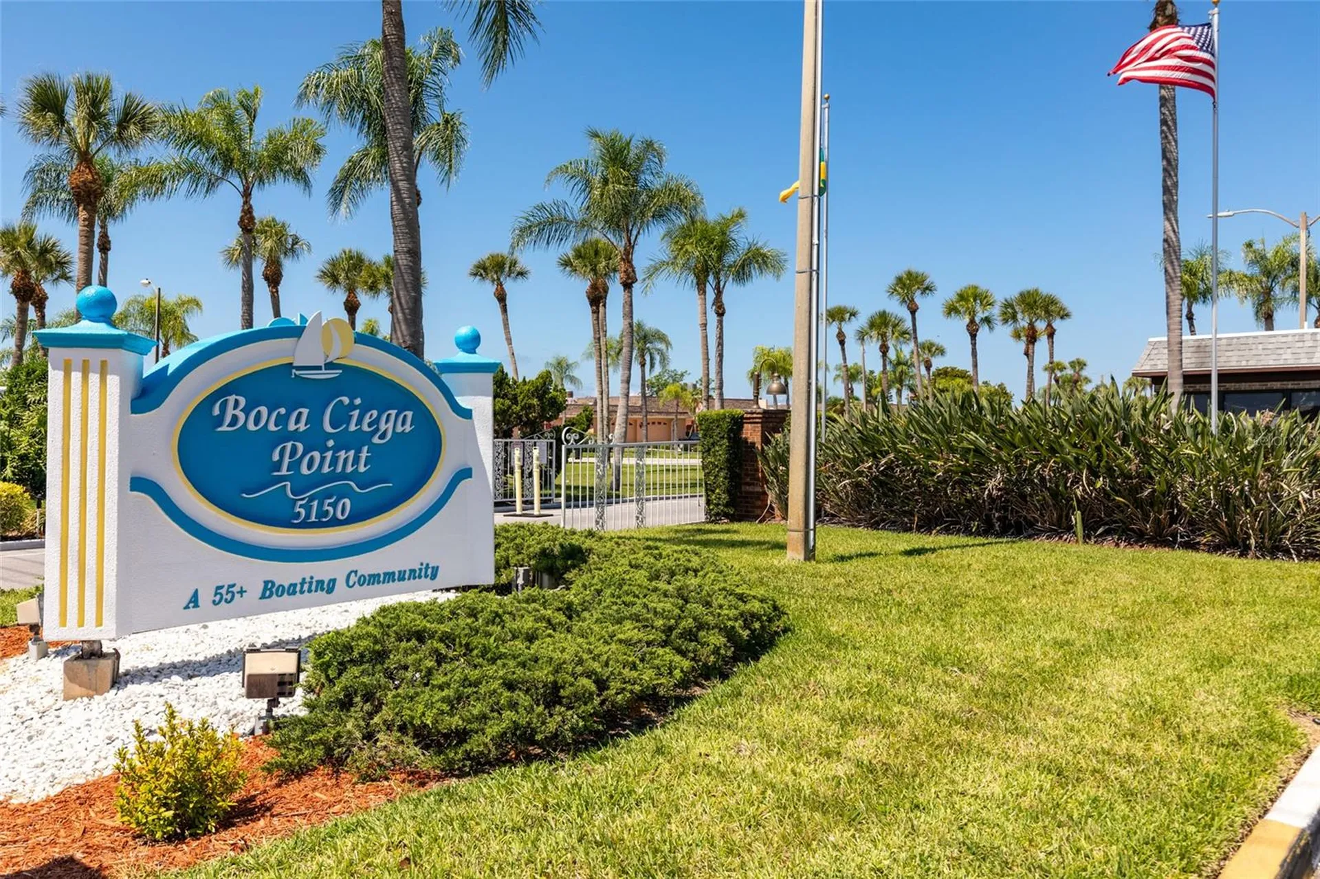 1 Boca Ciega Point Boulevard St Petersburg FL 33708