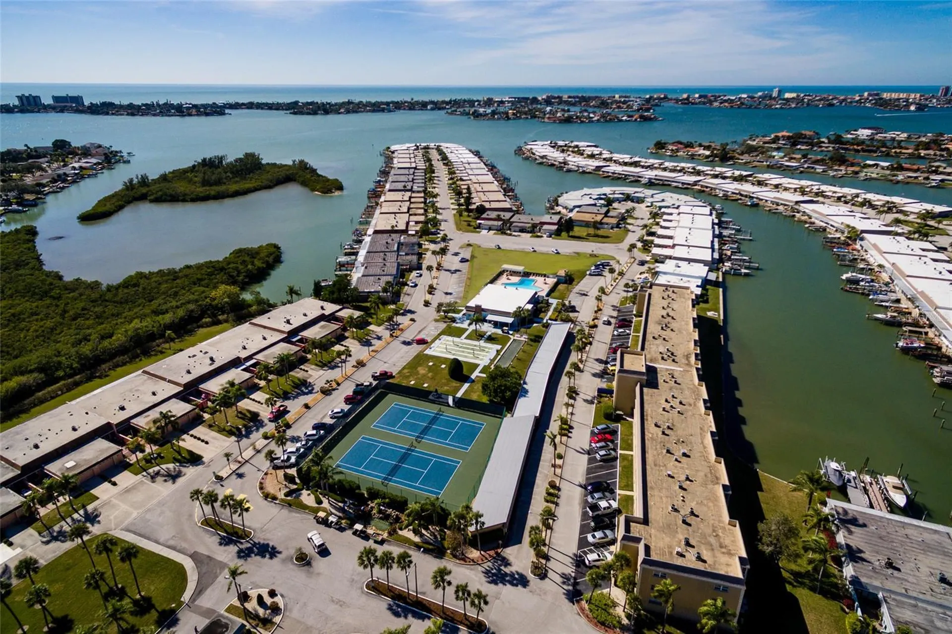1 Boca Ciega Point Boulevard St Petersburg FL 33708