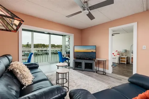 1 Boca Ciega Point Boulevard St Petersburg FL 33708