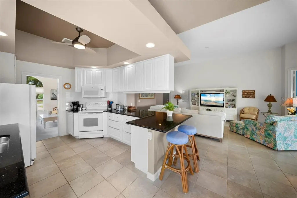 7687 Uliva Way Sarasota FL 34238