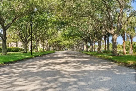 7687 Uliva Way Sarasota FL 34238