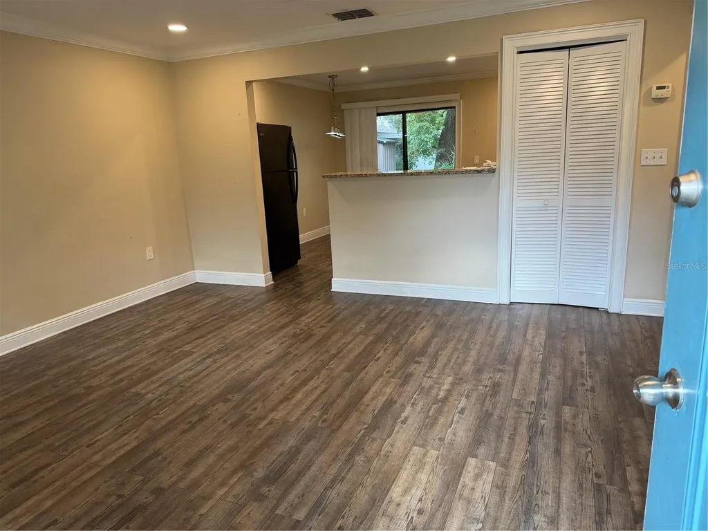 447 6th Avenue NE Largo FL 33770