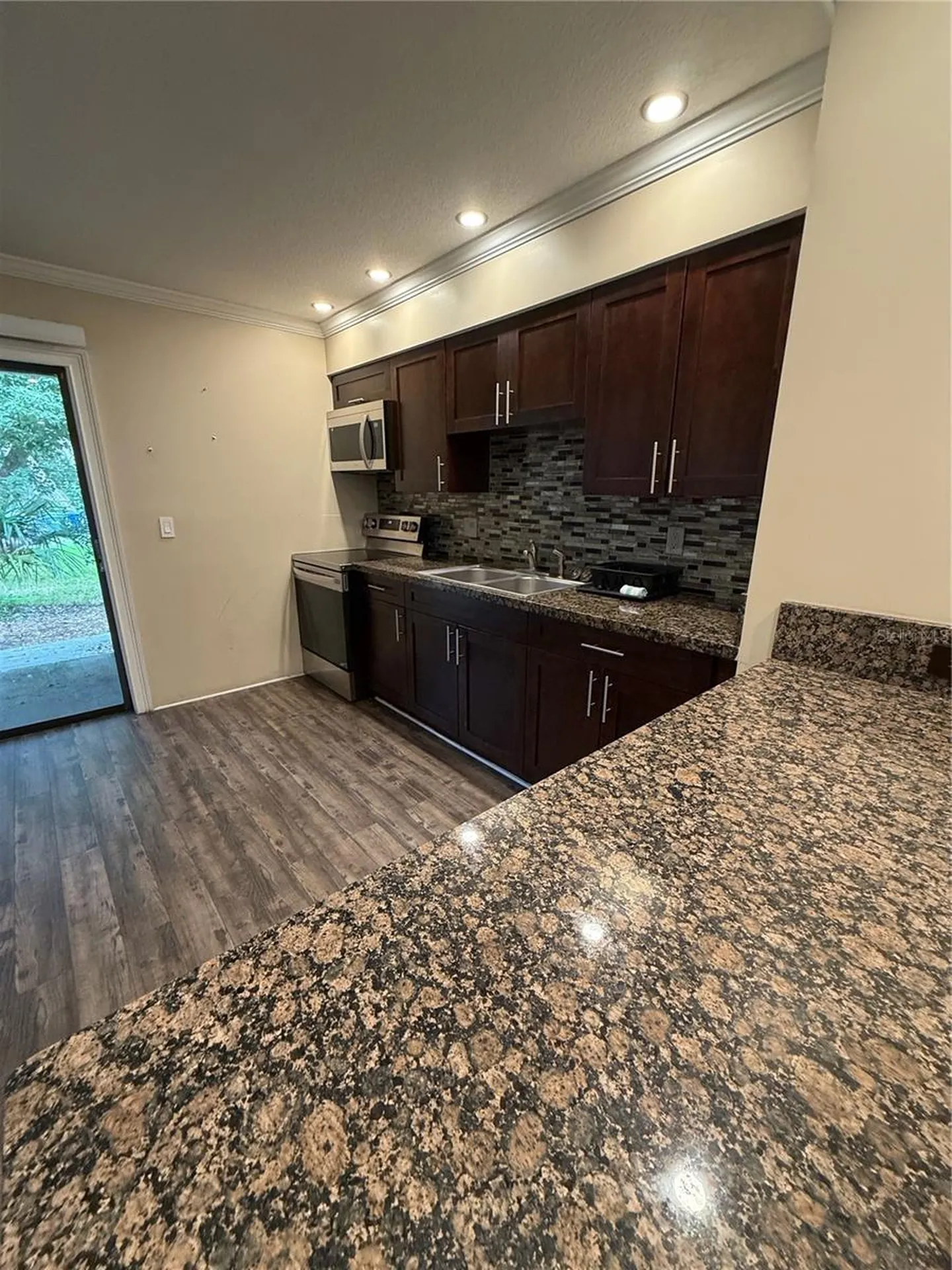 447 6th Avenue NE Largo FL 33770