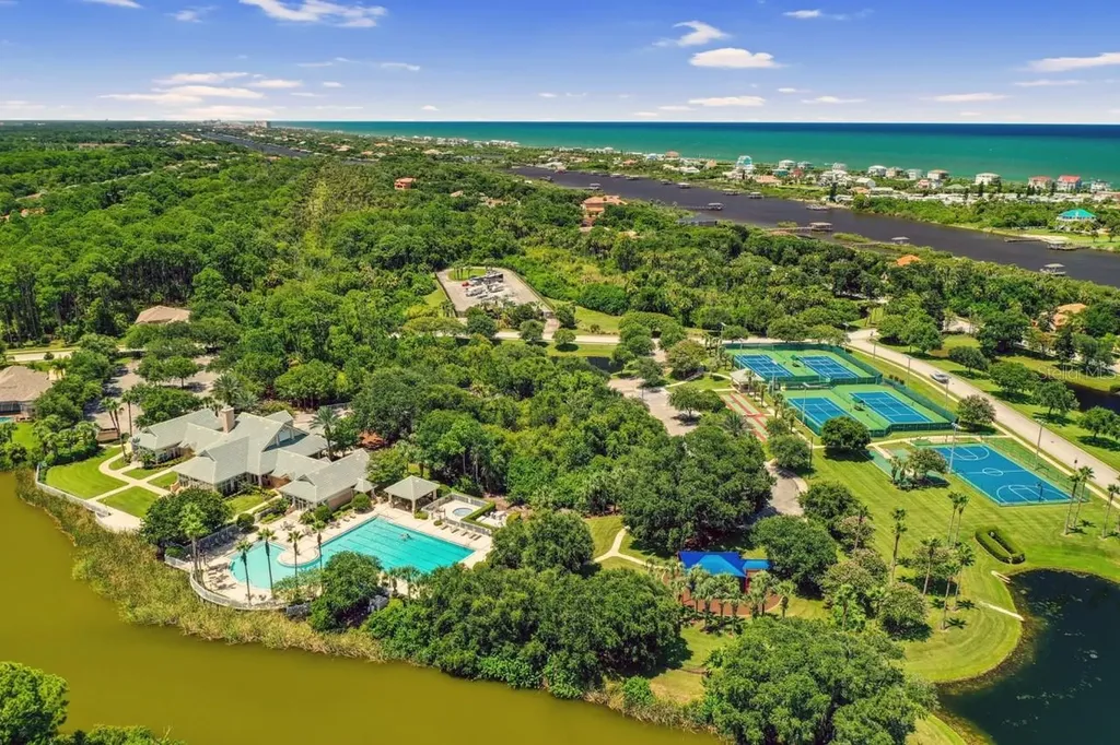 239 S Riverwalk Drive Palm Coast FL 32137