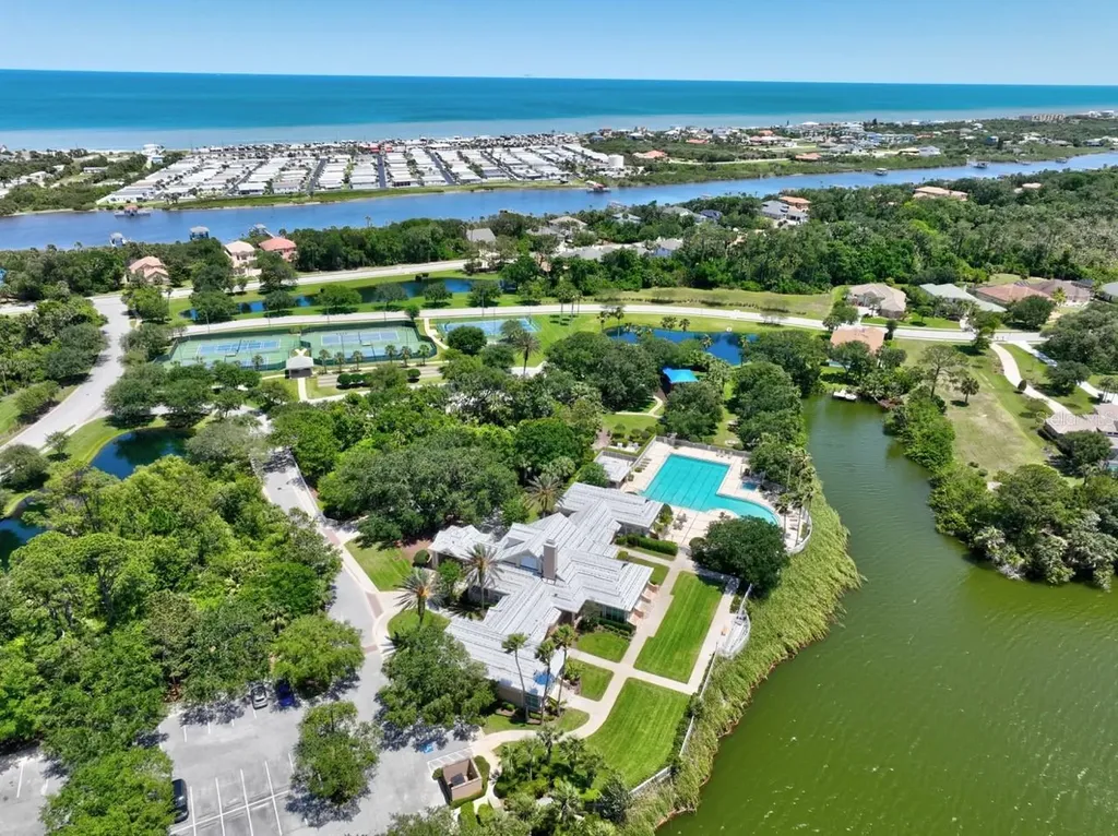 239 S Riverwalk Drive Palm Coast FL 32137