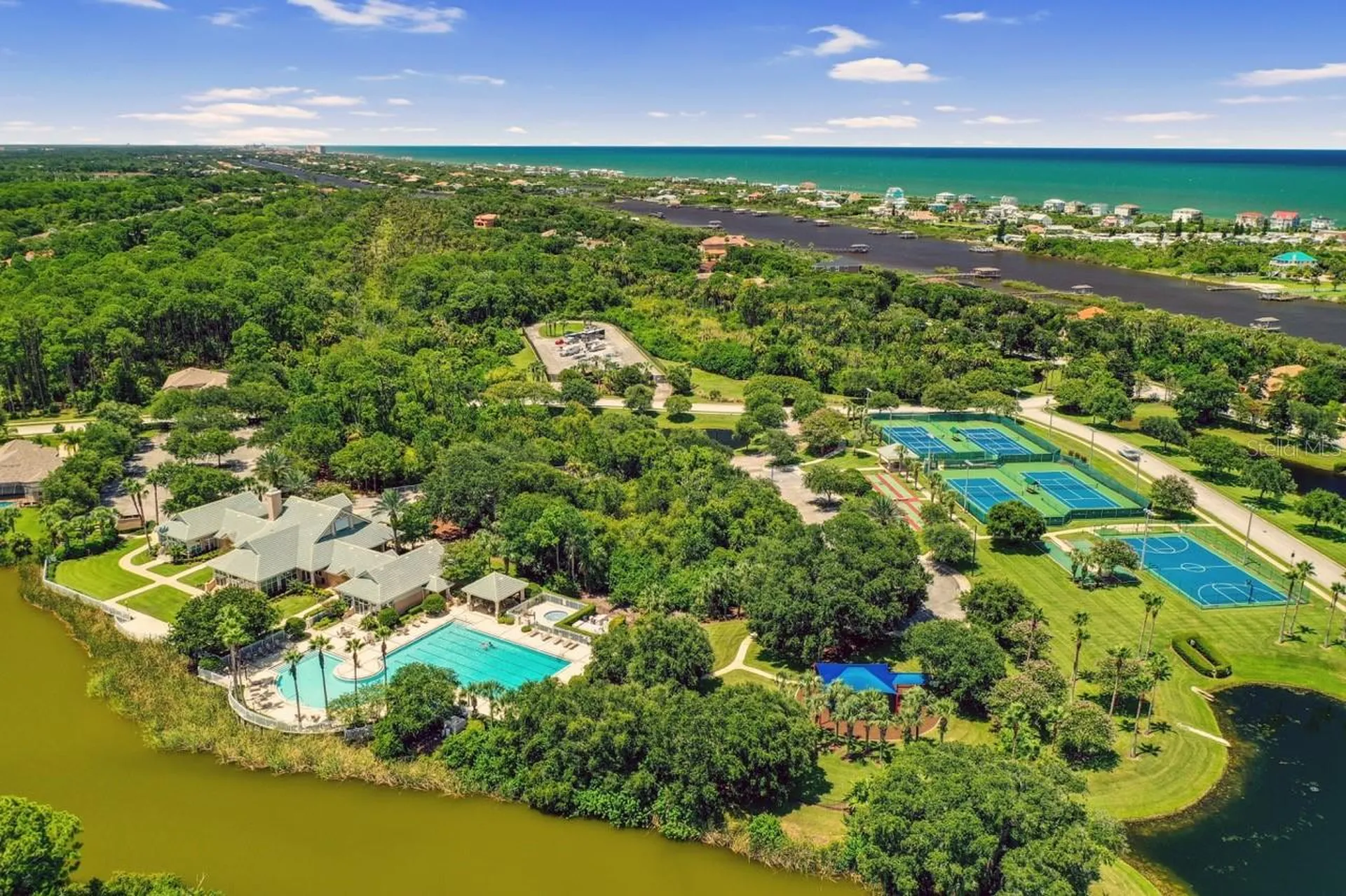 239 S Riverwalk Drive Palm Coast FL 32137