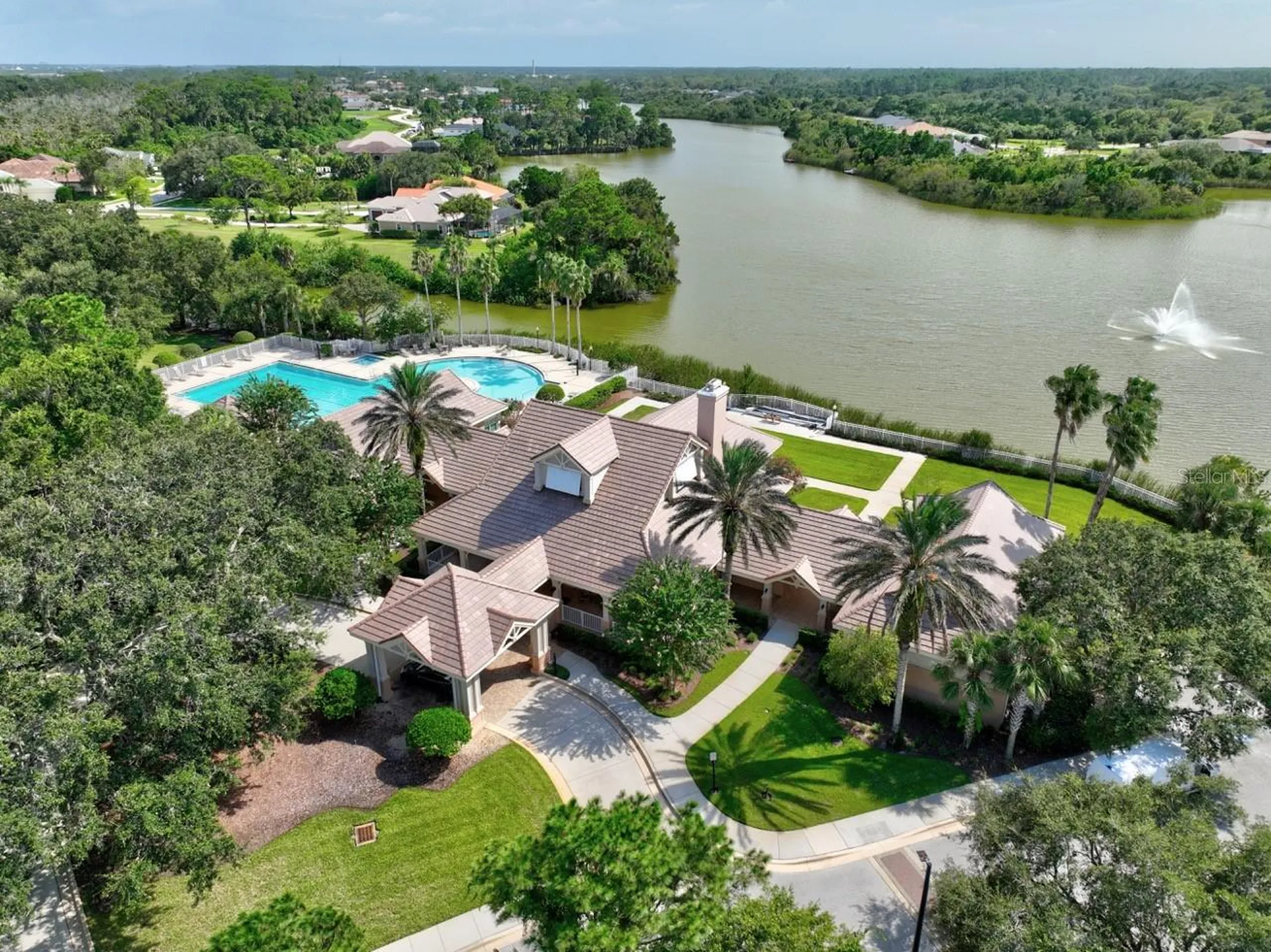 239 S Riverwalk Drive Palm Coast FL 32137