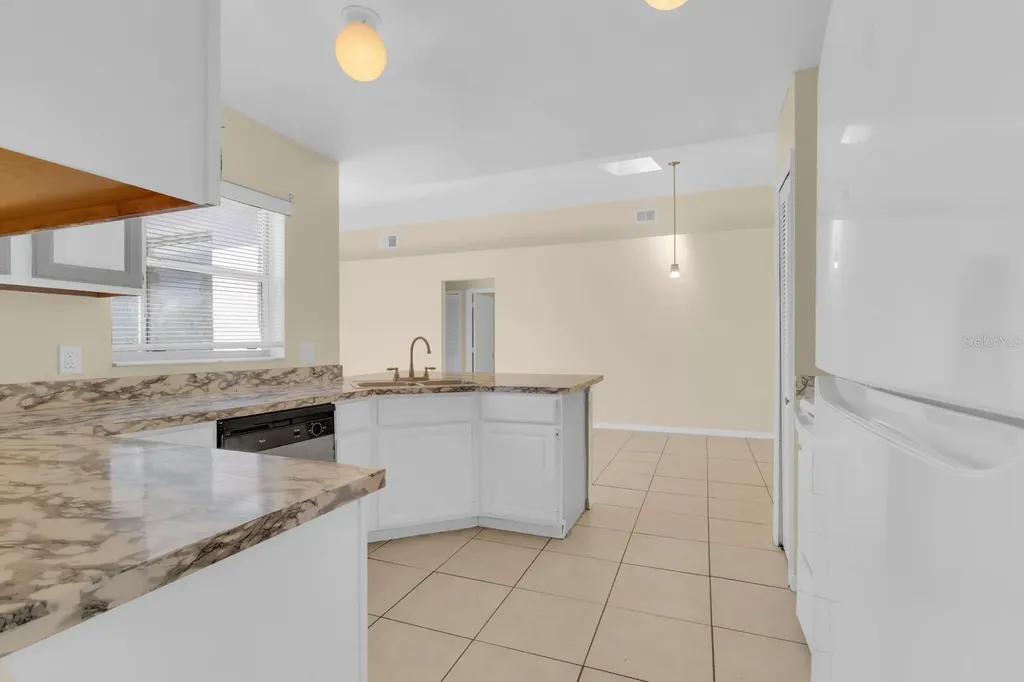 1620 Golden Poppy Court Orlando FL 32824
