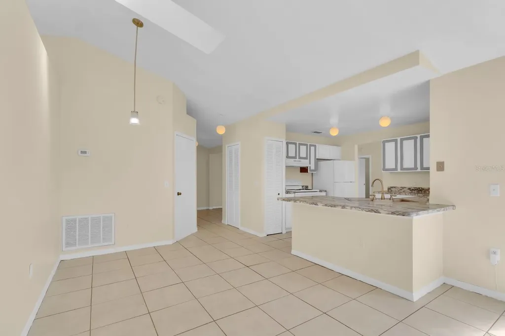 1620 Golden Poppy Court Orlando FL 32824