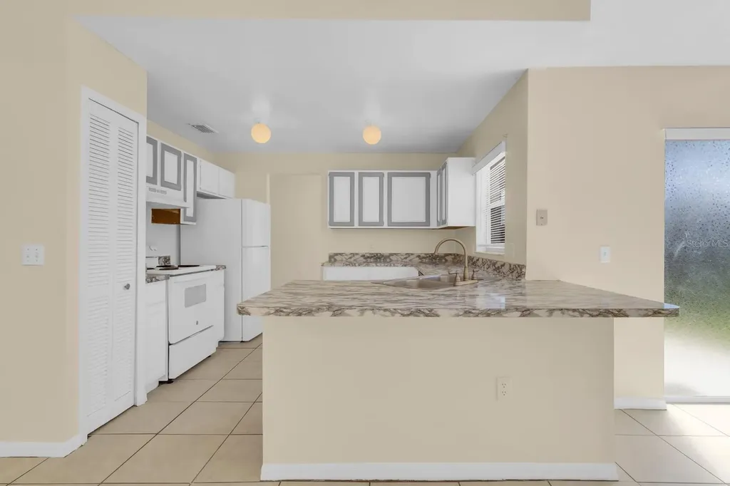 1620 Golden Poppy Court Orlando FL 32824