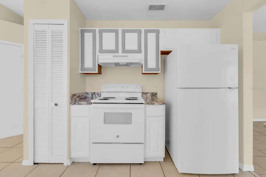 1620 Golden Poppy Court Orlando FL 32824