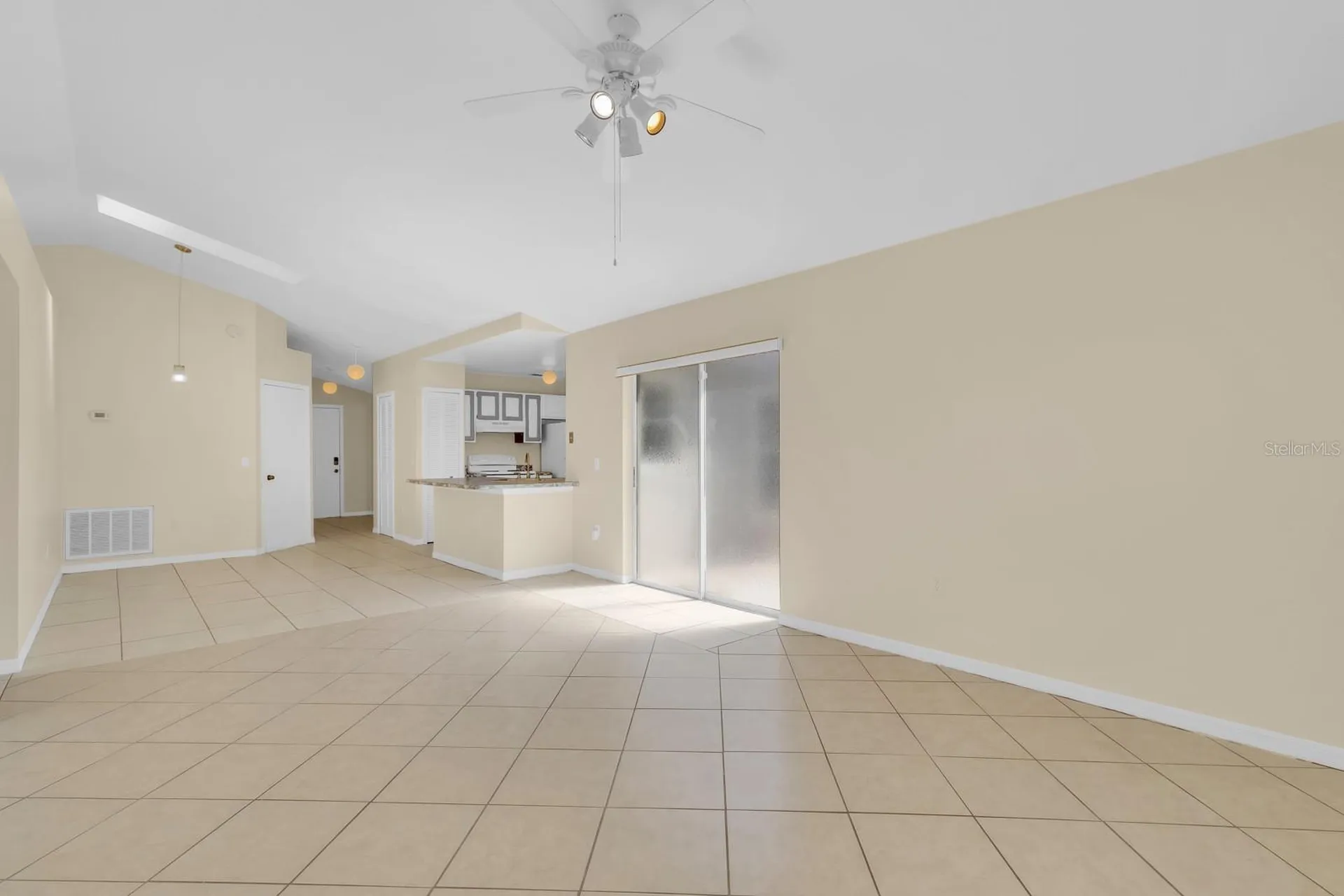 1620 Golden Poppy Court Orlando FL 32824