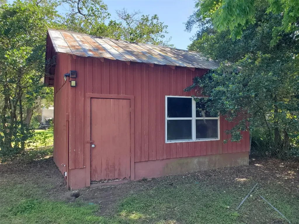 37646 Hendley Avenue Dade City FL 33525