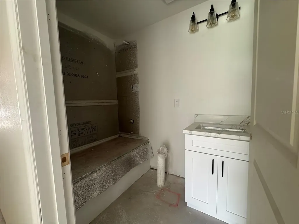 2017 E Seward Street Tampa FL 33604