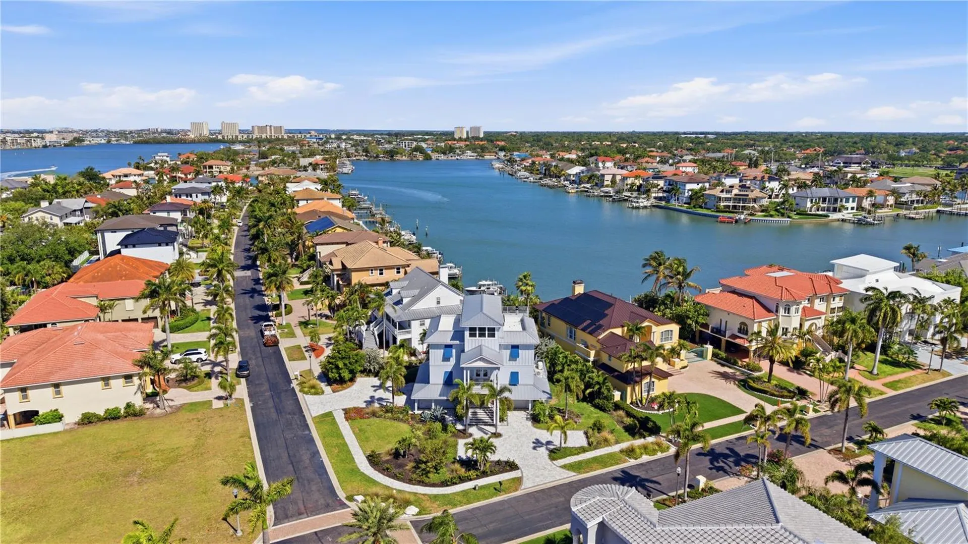 2813 Kipps Colony Drive S Gulfport FL 33707