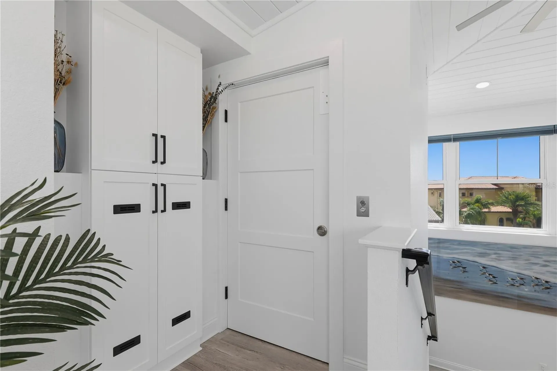 2813 Kipps Colony Drive S Gulfport FL 33707