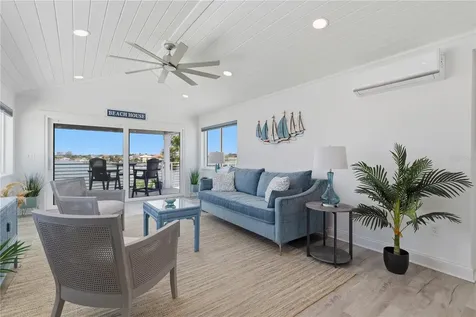 2813 Kipps Colony Drive S Gulfport FL 33707