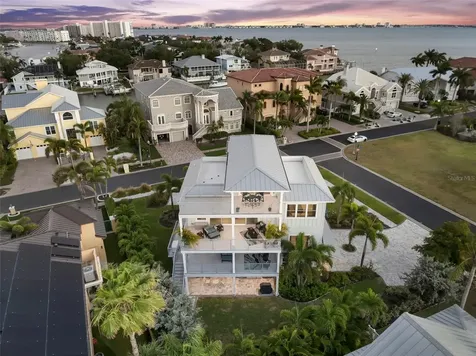 2813 Kipps Colony Drive S Gulfport FL 33707
