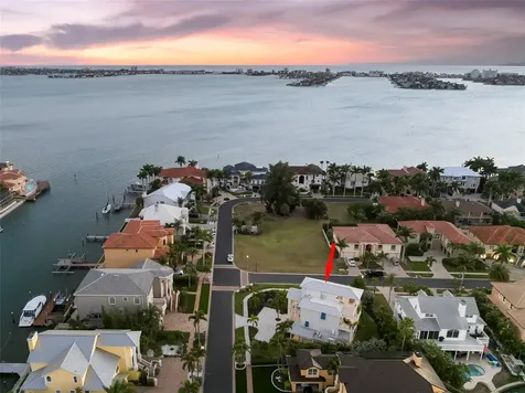 2813 Kipps Colony Drive S Gulfport FL 33707