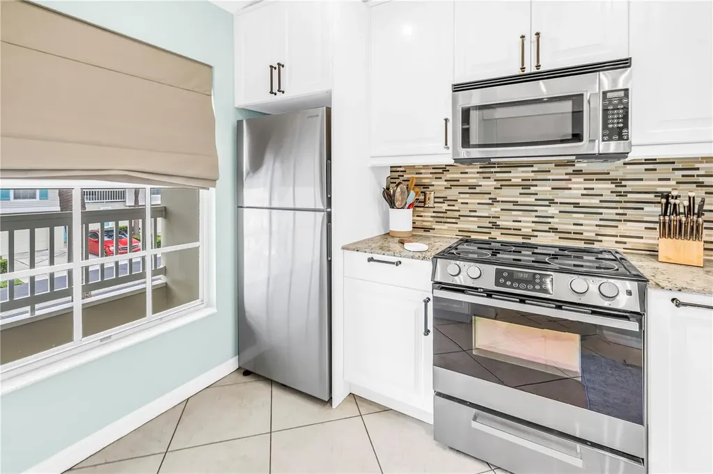 228 Sun Vista Court N Treasure Island FL 33706