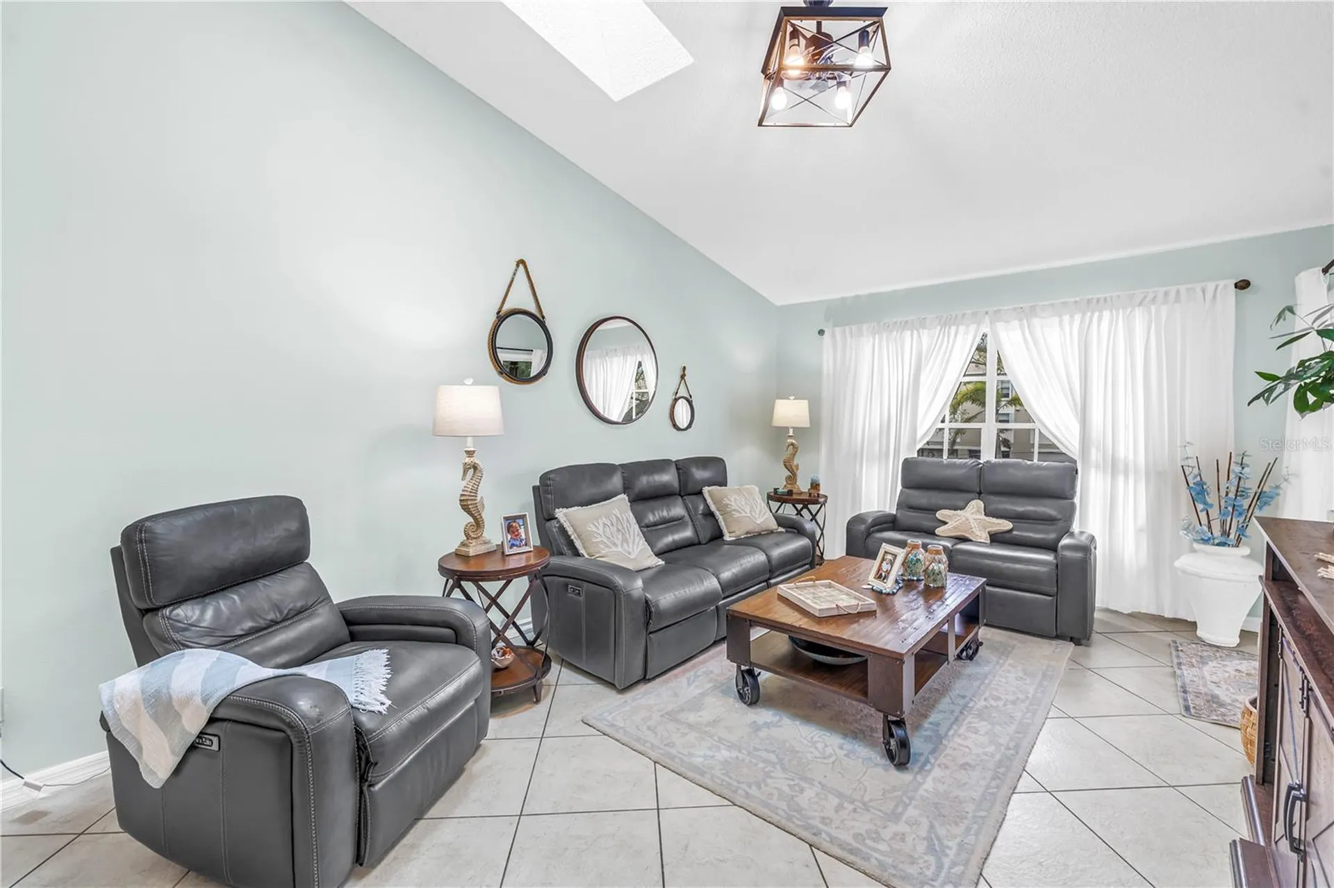 228 Sun Vista Court N Treasure Island FL 33706