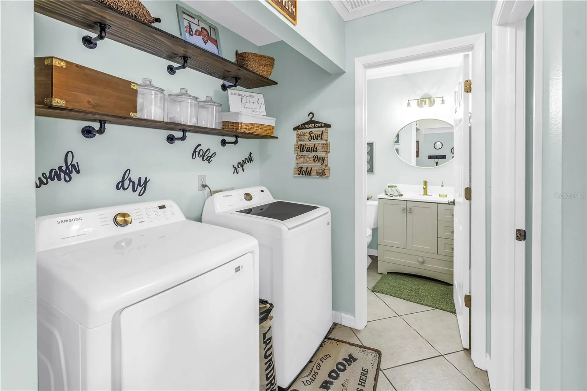 228 Sun Vista Court N Treasure Island FL 33706