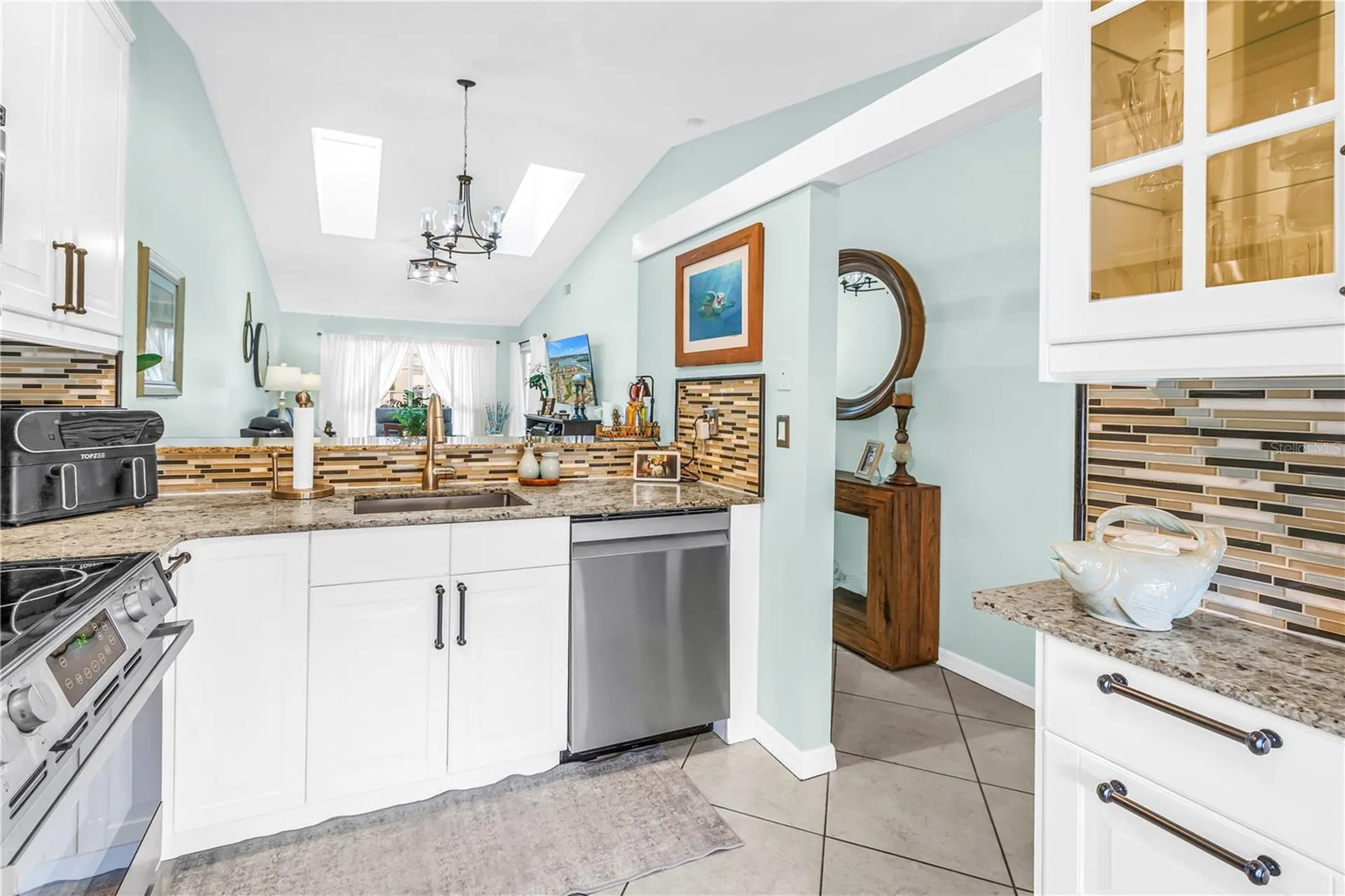 228 Sun Vista Court N Treasure Island FL 33706