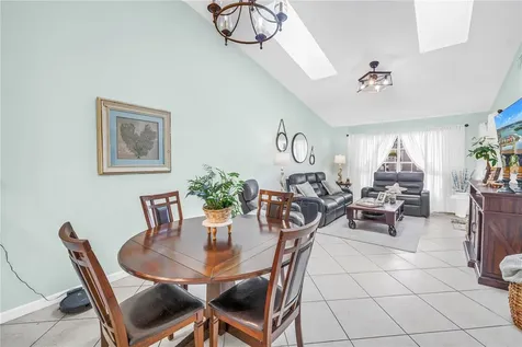 228 Sun Vista Court N Treasure Island FL 33706