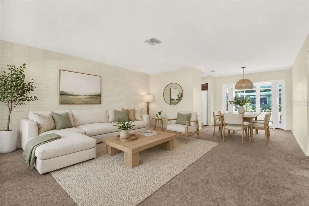 2561 58th Street N St Petersburg FL 33710