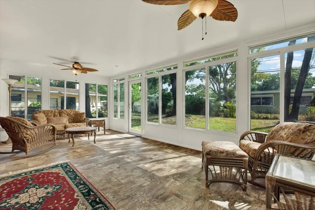 2561 58th Street N St Petersburg FL 33710