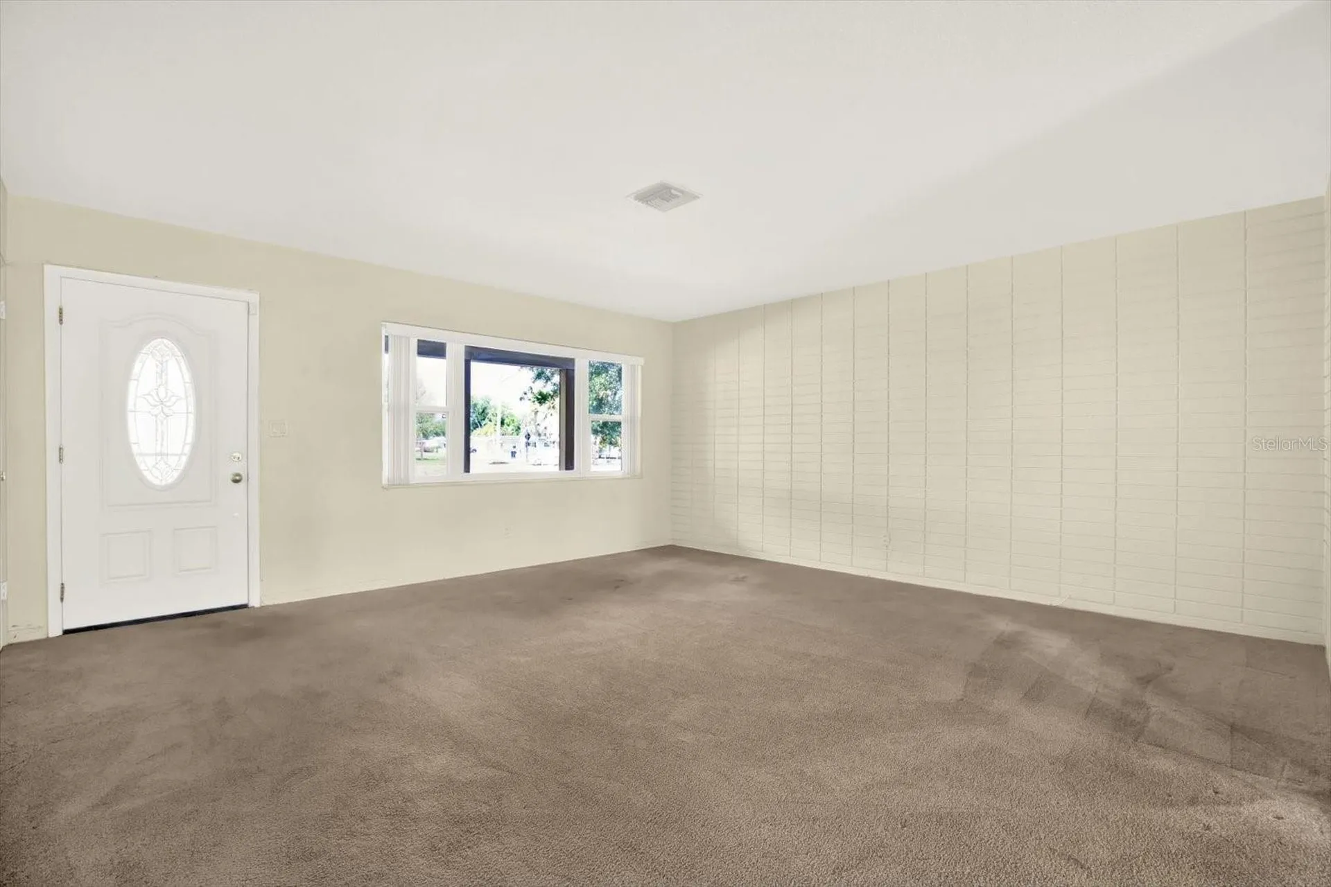 2561 58th Street N St Petersburg FL 33710