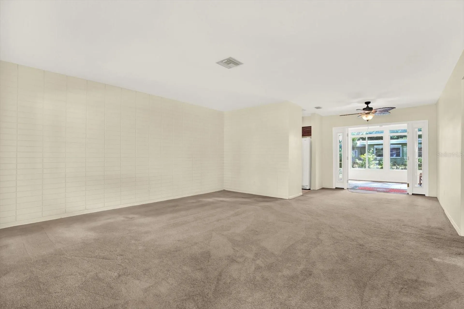 2561 58th Street N St Petersburg FL 33710