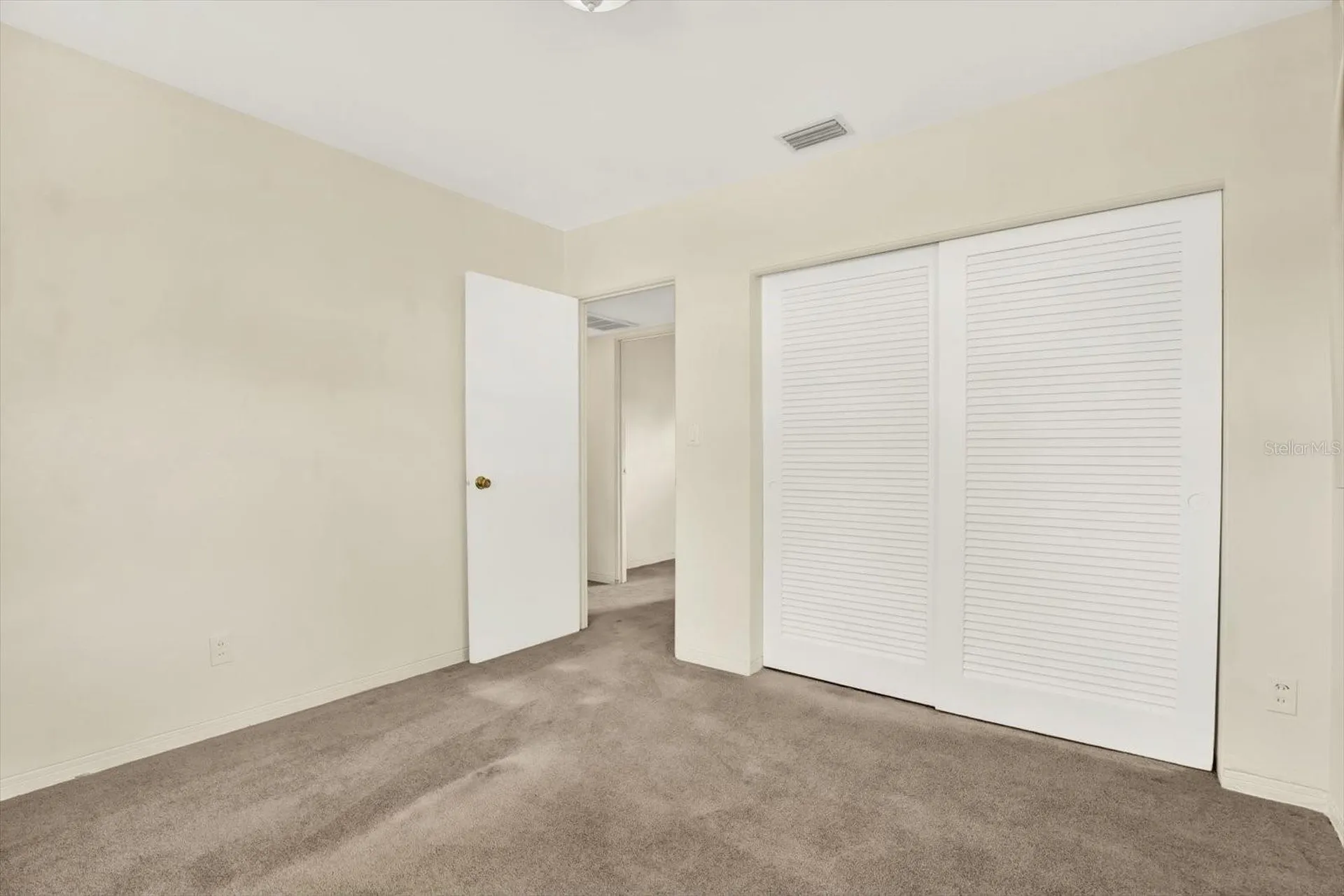 2561 58th Street N St Petersburg FL 33710