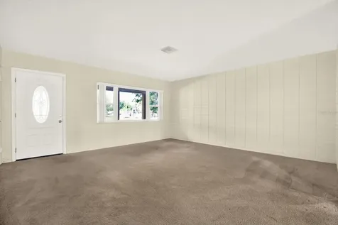2561 58th Street N St Petersburg FL 33710