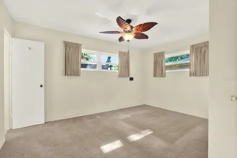 2561 58th Street N St Petersburg FL 33710