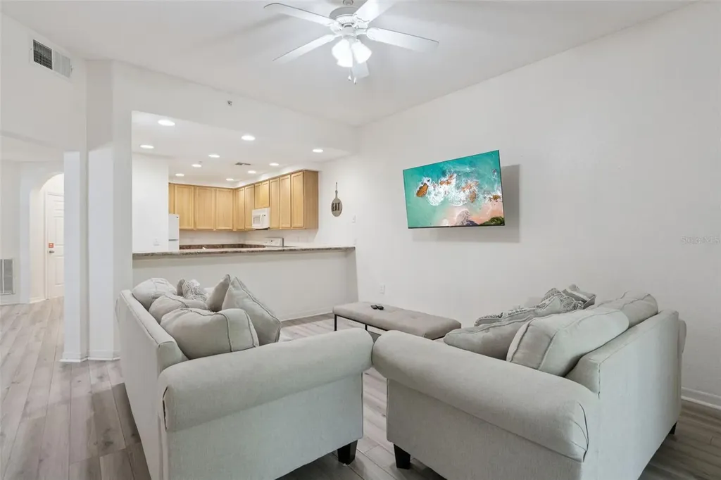 9055 Treasure Trove Lane Kissimmee FL 34747