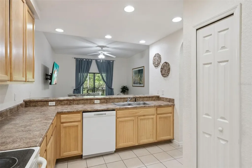 9055 Treasure Trove Lane Kissimmee FL 34747