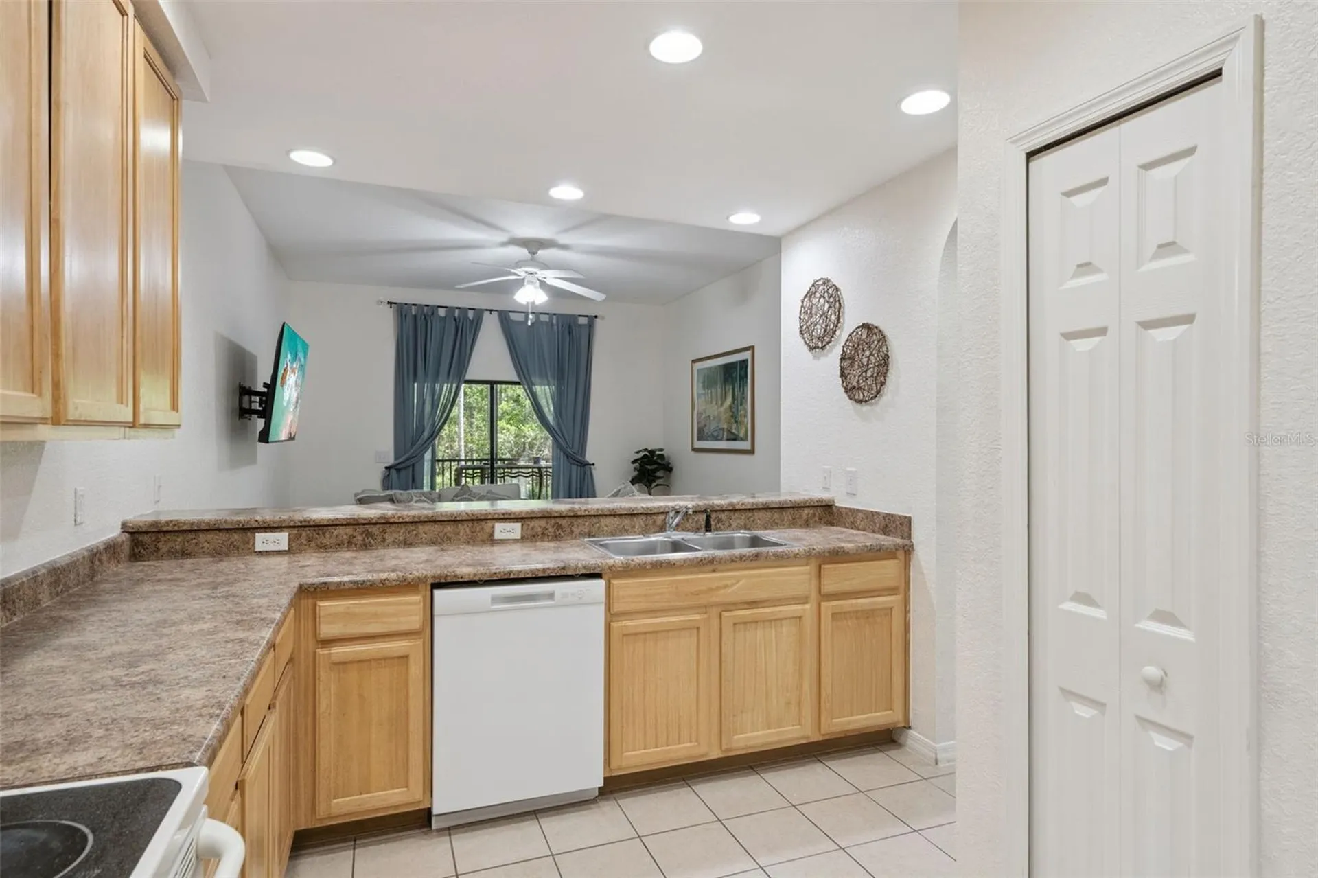 9055 Treasure Trove Lane Kissimmee FL 34747