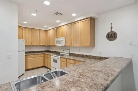 9055 Treasure Trove Lane Kissimmee FL 34747