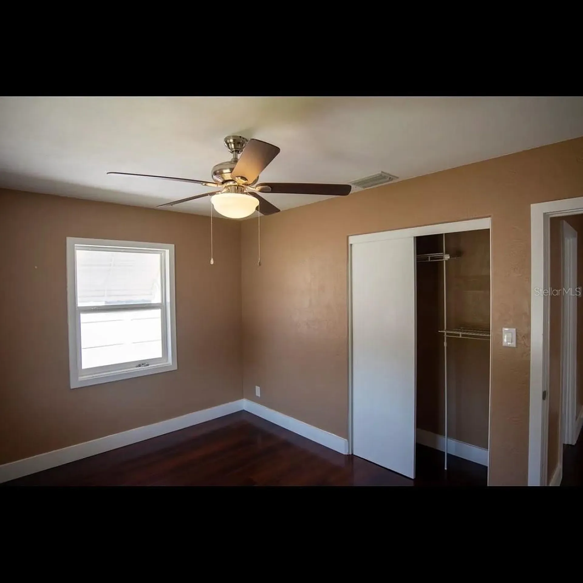 1329 34th Avenue N St Petersburg FL 33704